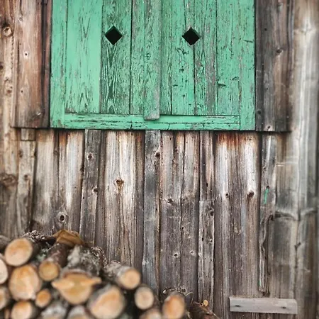 Almhuette - Roadlhuette Dorflach