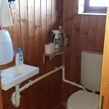 Almhuette - Roadlhuette * Dorflach